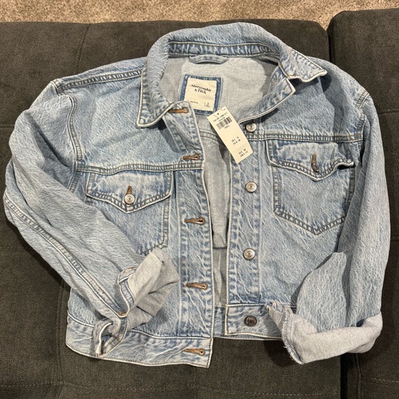 NWT ABERCROMBIE Jean Jacket - Picture 1 of 3